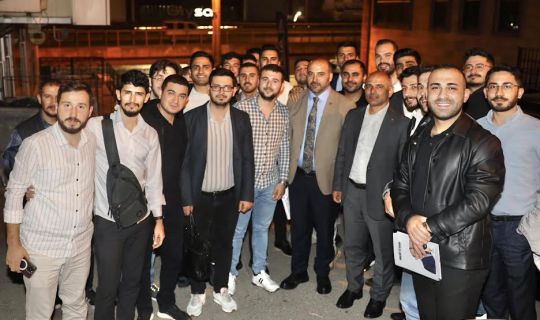 Başkan Söğüt’ten, AK Gençlere ziyaret