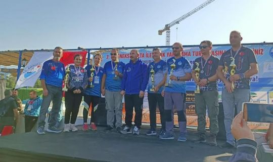 KOCAELİLİ BALIKÇILARDAN, İSKENDERUN’DA BÜYÜK BAŞARI