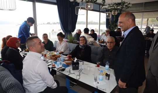 Başkan Söğüt, vatandaşlarla sürekli bir arada