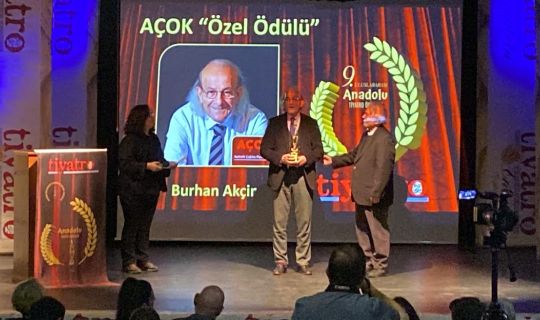 Burhan Akçin’e Özel Ödül