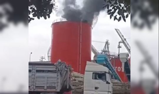 Derince de Atık tankındaki, patlama  panik yarattı.