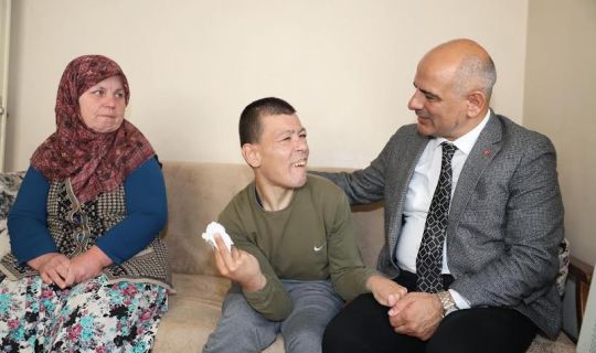 Başkan Şener Söğüt, “Engelleri birlikte aşacağız”