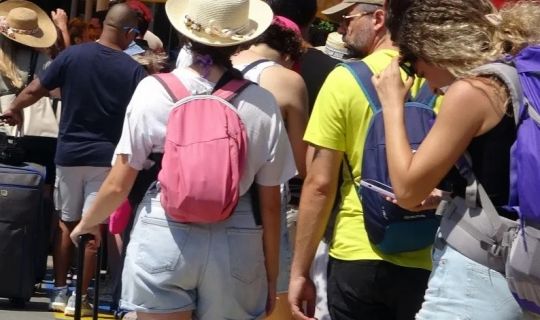 Yunanistan'ın Rodos adasına, kapıda vize uygulaması yeniden başla