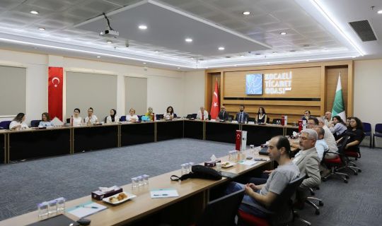 Kocaeli Ticaret Odası ve Mikro Yazılım'dan Dış Ticaret Bilgilendirme Toplantısı