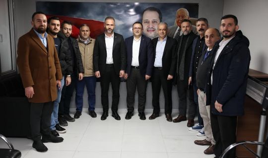 BAŞKAN GÖKÇE, MHP VE YRP İLÇE TEŞKİLATLARINA, NEZAKET ZİYARETİ GERÇEKLEŞTİRDİ