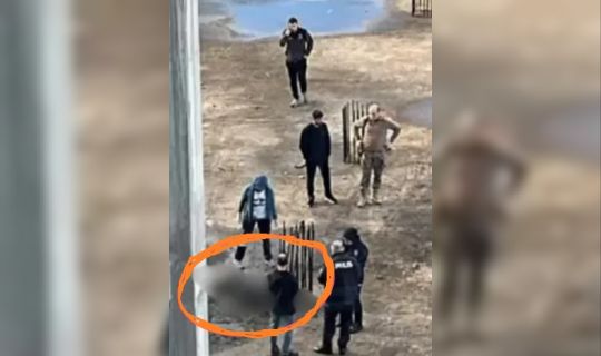 KOCAELİ'DE, YENİKÖY MAHALLESİ'NDE, CANSIZ BİR BEDEN BULUNDU