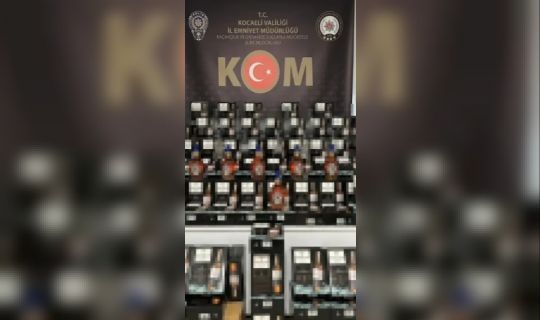 KOCAELİ' DE SAHTE RAKI VE VİSKİ İLE190 BANDROL ELE GEÇİRİLDİ
