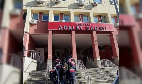 KOCAELİ İL JANDARMA KOMUTANLIĞI, DEAŞ, TERÖR ÖRGÜTÜ ÜYESİ ŞÜPHELİLERİ YAKALADI