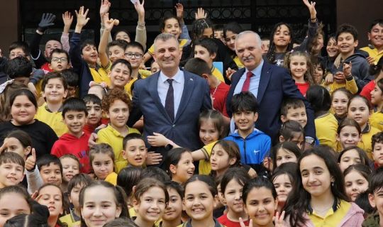 BAŞKAN SEZER, ÖĞRENCİLERİN DERSİNE KONUK OLDU