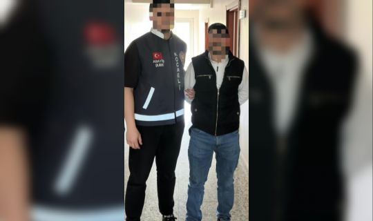 KOCAELİ'NDE DOLANDIRICILIK SUÇUNDAN ARANAN ŞAHIS YAKALANDI