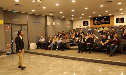 Kocaeli'de Esnaf Akademisi'nin İlk Dersi Verildi