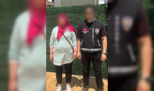 Kocaeli'de Dolandırıcılık Suçundan Aranan ZYE  Yakalandı