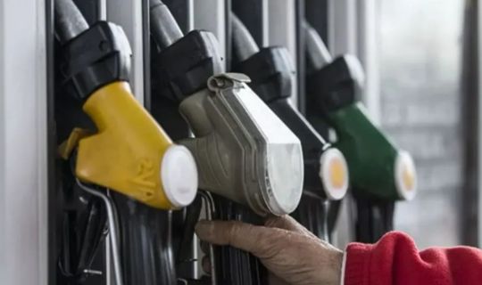 Akaryakıt Fiyatlarına Enflasyon Etkili Zam Geldi