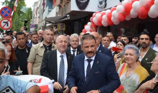 ZAFER PARTİSİ İL BAŞKANI ZAFER PARTİLİ OĞUZ, ÜMİT ÖZDAĞ'A TAM DESTEK