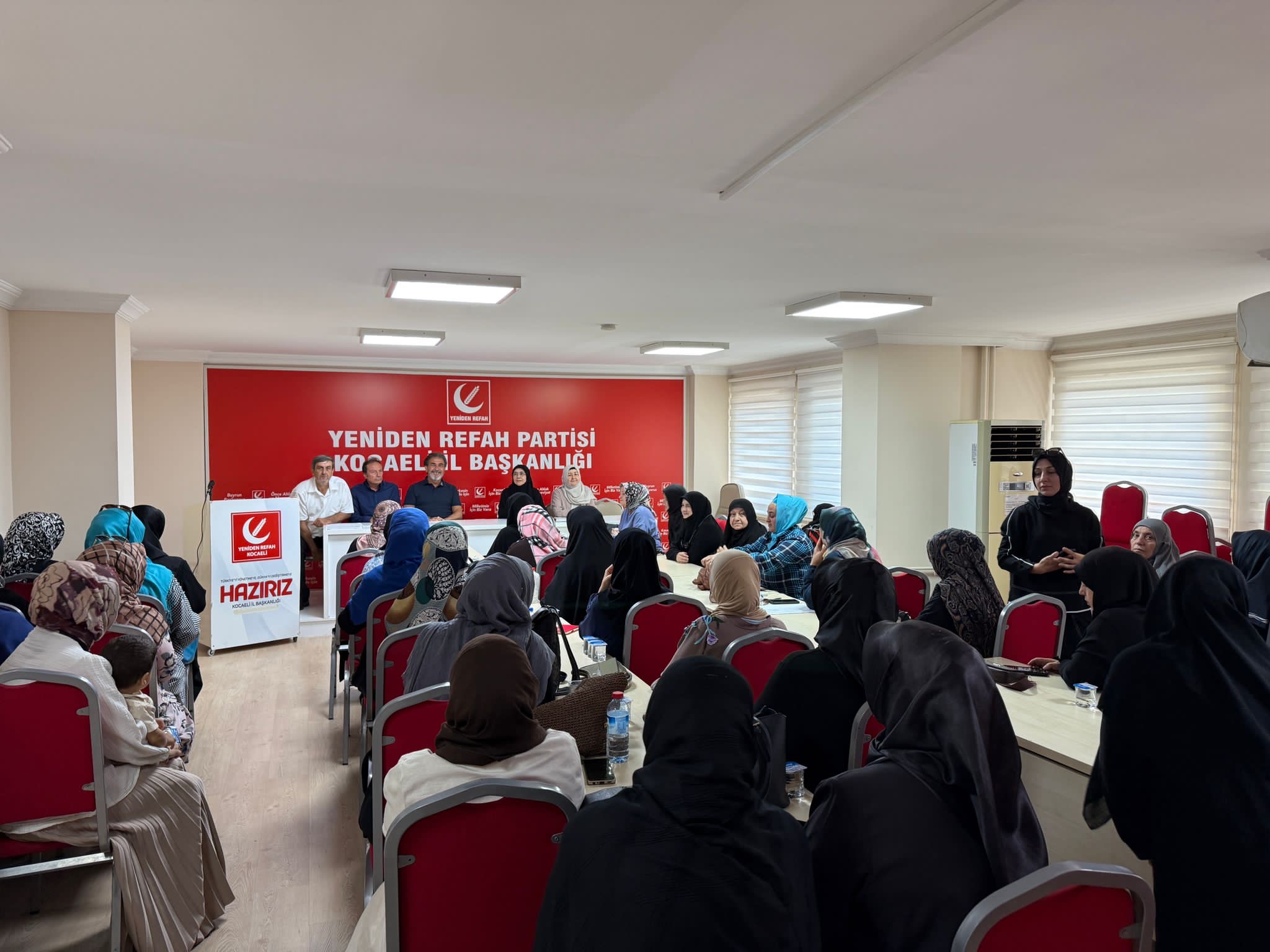 AŞILA KADIN KOLLARI İLE BULUŞTU