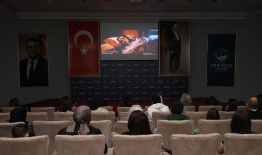 Derince’de Atatürk’ün Mirasına Saygı Dolu Anma