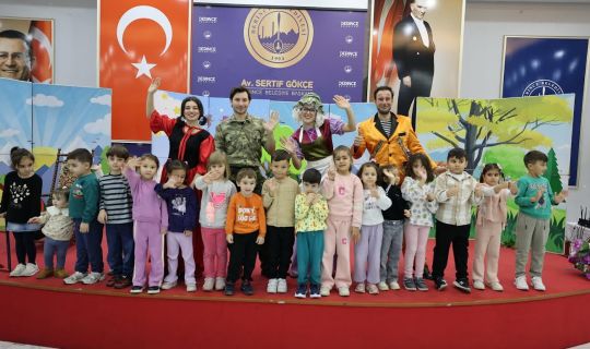 Derince’de Dünya Çocuk Hakları Günü Coşkuyla Kutlandı