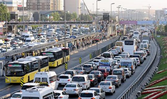 Trafikte Yeni Dönem: Ehliyet İptali ve Rekor Cezalar