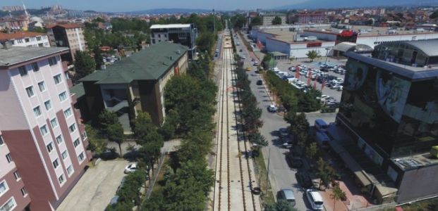 Akçaray tramvay projesi 12 koldan birden ilerliyor