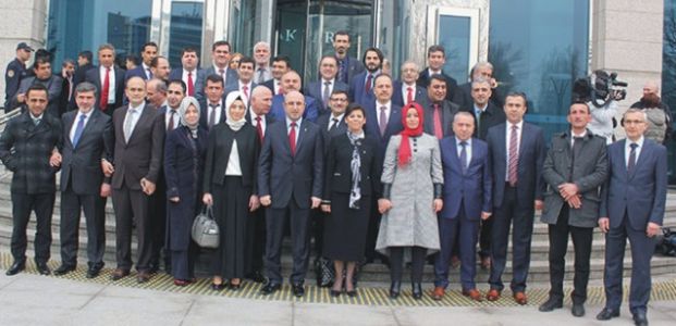 AKP milletvekilleri aday adaylarının mülakatları başladı