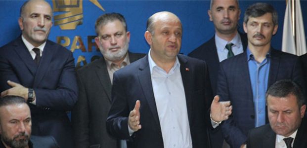  Bakan Işık, Kocaeli teşkilatlarına ziyarette bulundu