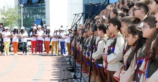 Barış Manço Korosu'ndan muhteşem prova