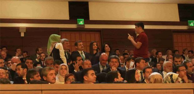 Başkan Karaosmanoğlu, Erdoğan’ın yemin törenine katıldı