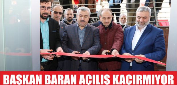  Başkan, önce iş yeri sonra da kermes açtı