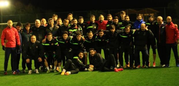 Birlikspor,Ümraniyespor karşısında 