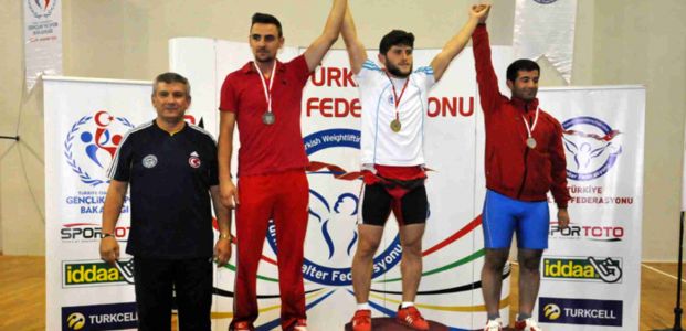 Büyükşehirli Halterciler, Dünyaları Kaldırdı