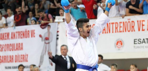 Büyükşehirli İki Karateci Dünya Şampiyonası Vizesi Aldı
