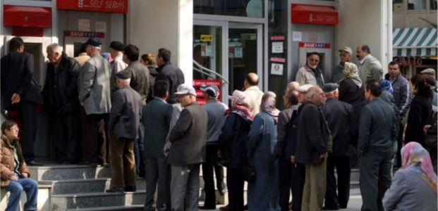  Çalışan emeklilerin maaş kesintisi kaldırıldı