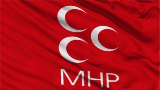 Derince MHP'de yaprak dökümü