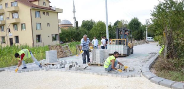  İbrikdere Mahallesi’nde parke şıklığı