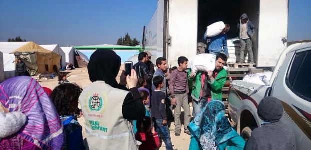 İHH’dan Suriyeli yetimlere yardım eli