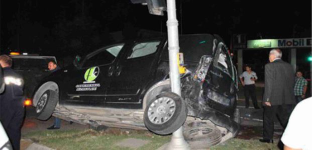 İki aracın çarpışmasıyla meydana gelen trafik kazasında 5 yaralı