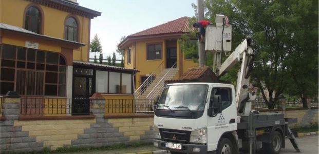  Kartepe’de kaçak baz istasyonları kaldırıldı