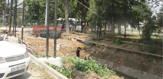  Kartepe’de yetersiz menfezler yıkılıyor