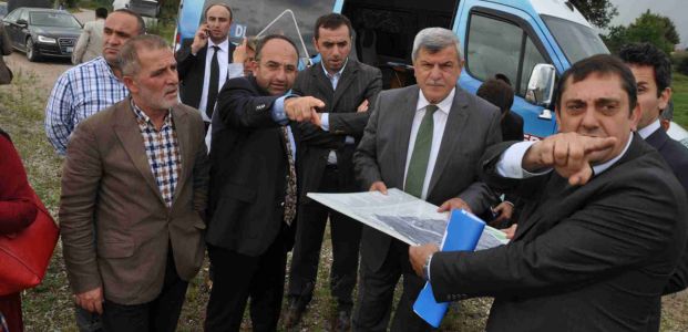 “Kartepe’nin toprağına değer katıyoruz” “Kartepe’nin toprağına değer katıyoruz”