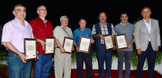 Kocaeli’de Denizcilik Sektörünü buluşturan Gala yemeğine Vali Aksoy’da  katıldı