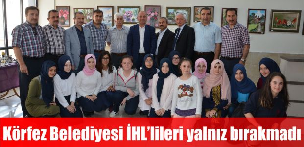 Körfez Belediyesi İmamhatipli Öğrencileri Yalnız Bırakmadı 