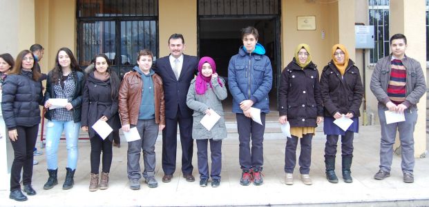  Körfez Fen Lisesi öğrencileri TAKDİR topladı