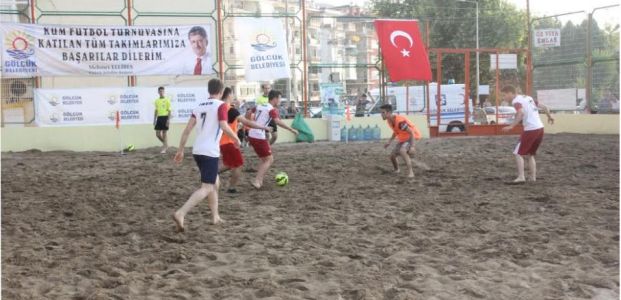  Kum Futbol Turnuvası Renkli Görüntülerle Başladı…