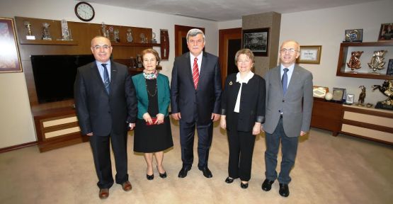 Rektör’den Başkan Karaosmanoğlu’na tebrik