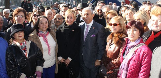  Sarıbay adaylığını açıkladı