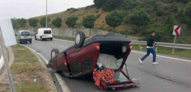 Sürücü otomobilinin kontrolü kaybedince takla attı 