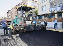 Körfez'de, İki sokağa bir günde 640 ton asfalt
