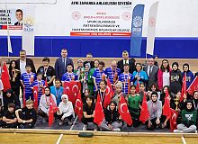 GÖLCÜK 100. YIL COŞKUSUNU 7’DEN 70’E SPORLA YAŞIYOR   