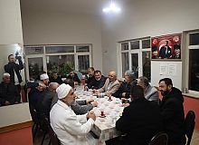 KÖRFEZ BELEDİYE BAŞKANI SÖĞÜT, RAMAZAN'DA MAHALLE MAHALLE GEZİYOR