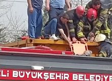 KÖRFEZ'DE YARALI ŞAHIS, TIRIN TANKINA DÜŞTÜ!